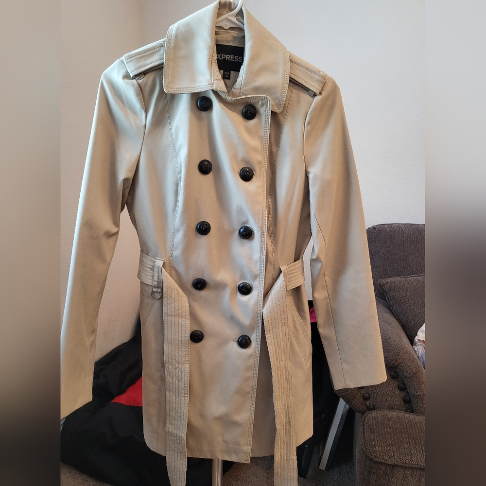 Express trench coat